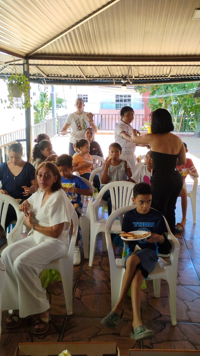 Families and children on the patio.